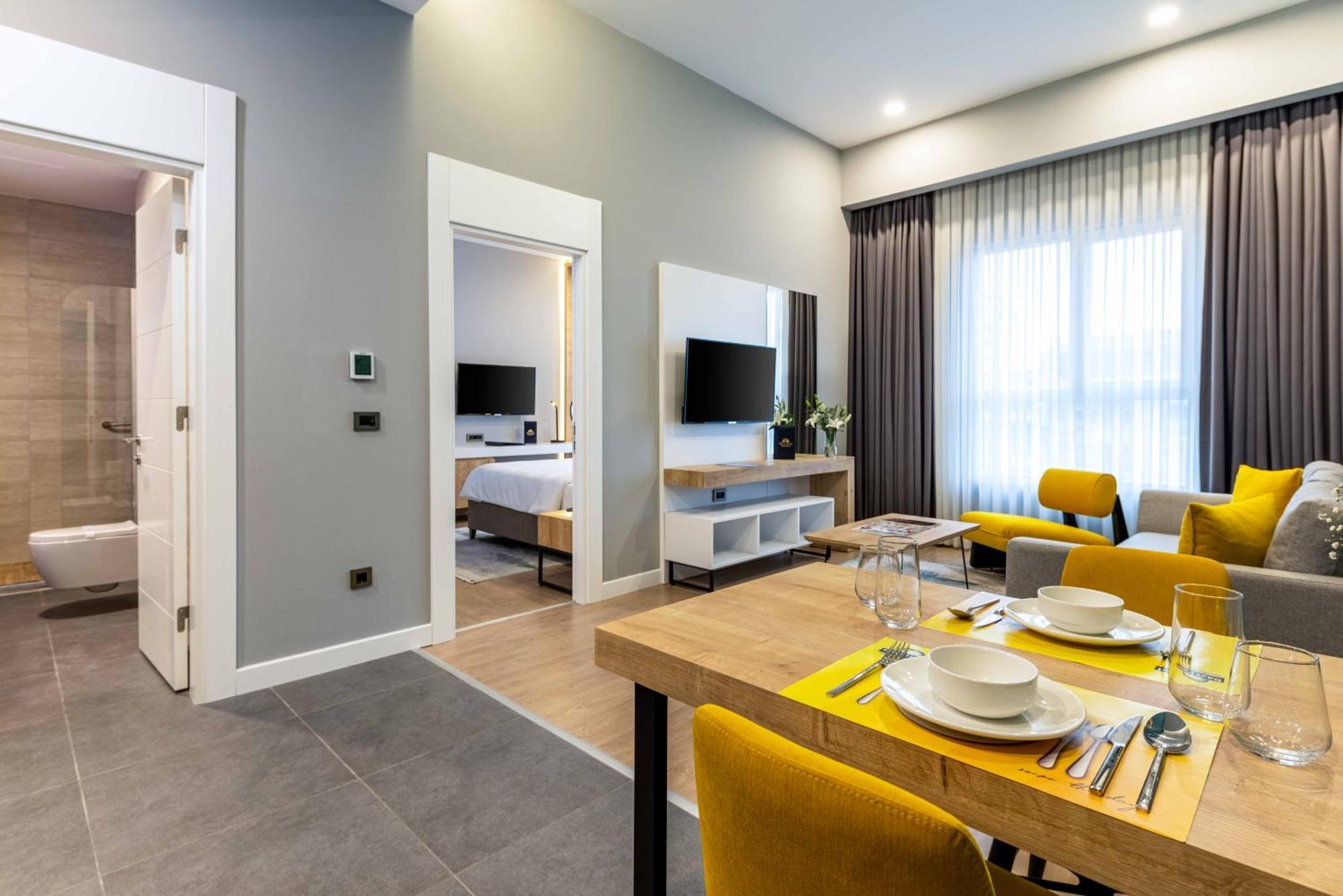 Days Inn & Suites By Wyndham Esenyurt Istanbul Exteriör bild