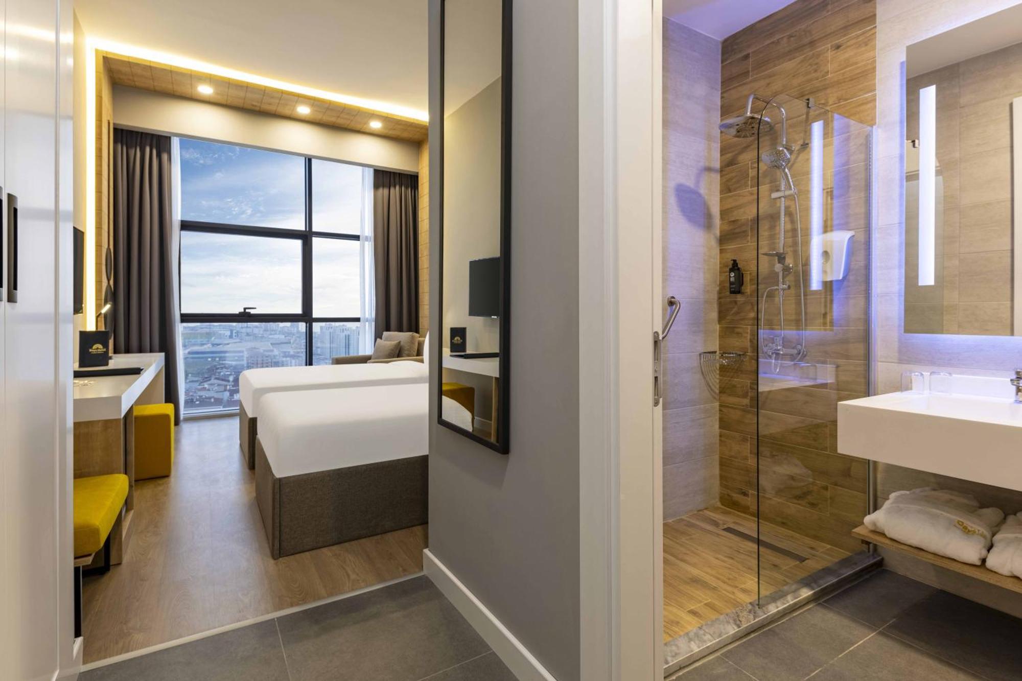 Days Inn & Suites By Wyndham Esenyurt Istanbul Exteriör bild
