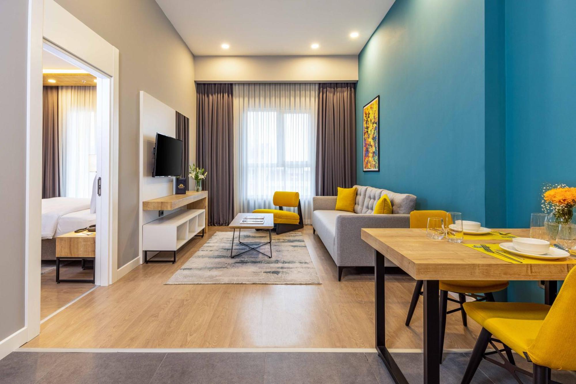 Days Inn & Suites By Wyndham Esenyurt Istanbul Exteriör bild