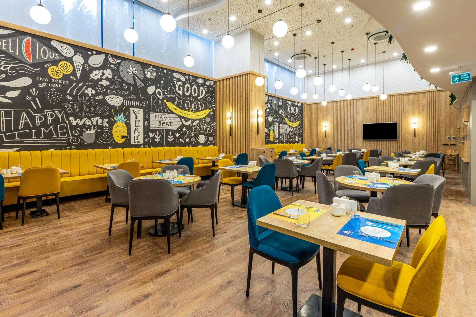 Days Inn & Suites By Wyndham Esenyurt Istanbul Exteriör bild