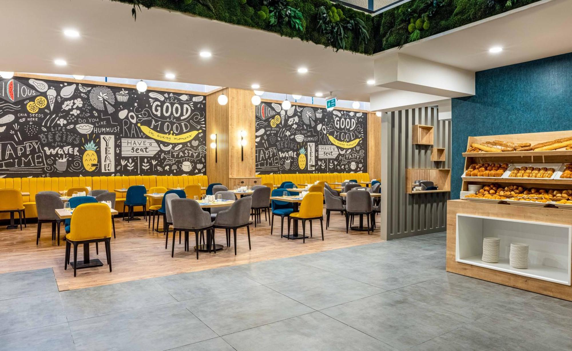Days Inn & Suites By Wyndham Esenyurt Istanbul Exteriör bild