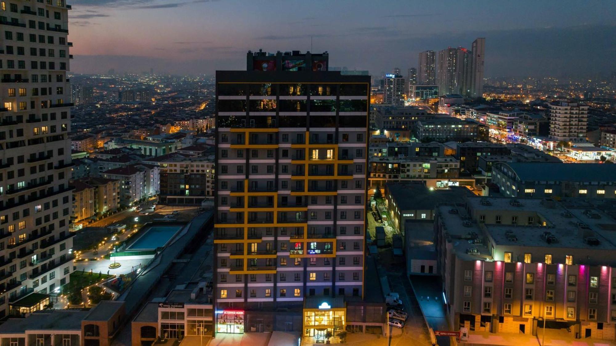 Days Inn & Suites By Wyndham Esenyurt Istanbul Exteriör bild